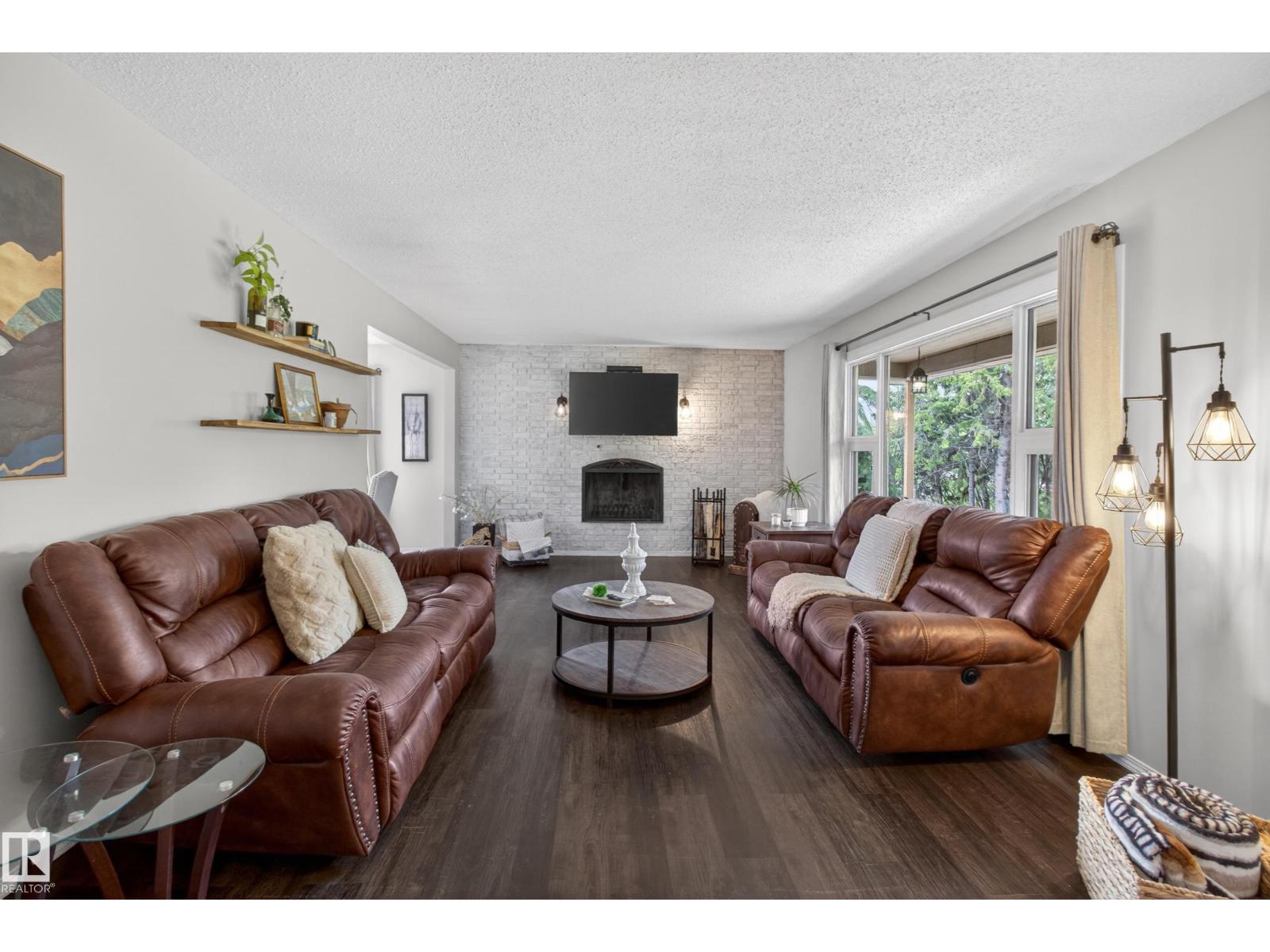 52177 RGE ROAD 215 - 5