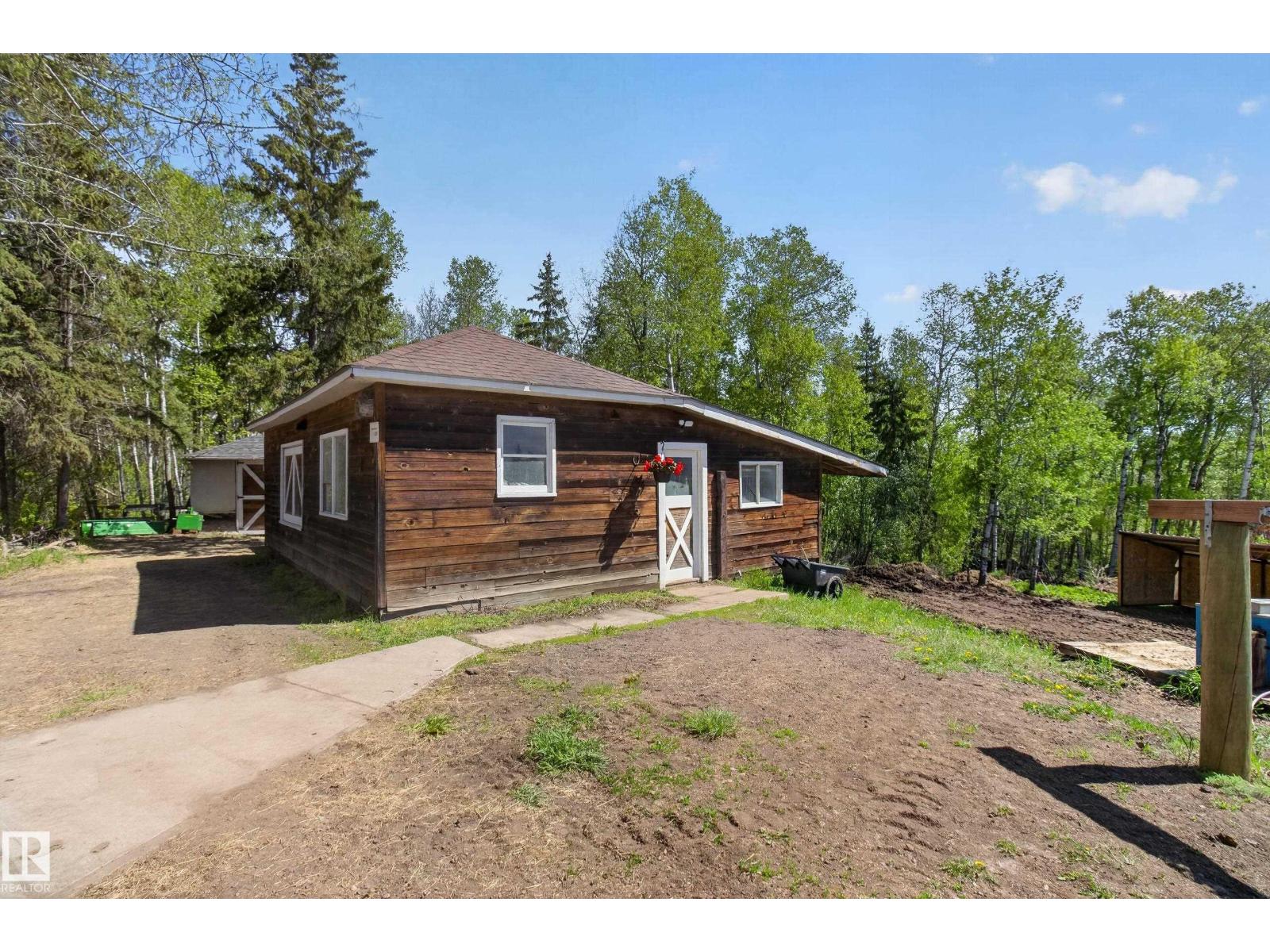 52177 RGE ROAD 215 - 51