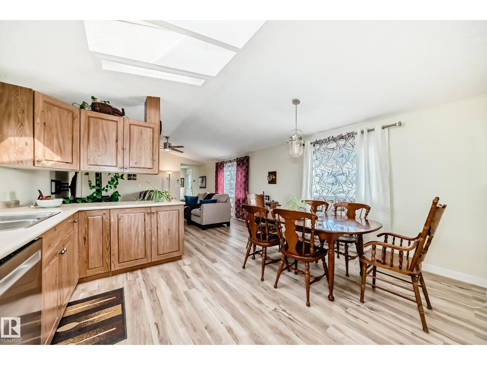 56118 RGE ROAD 240 - 15