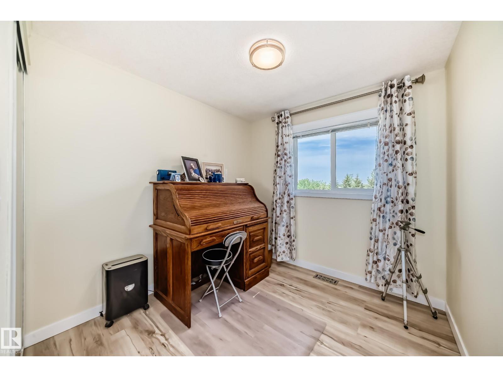 56118 RGE ROAD 240 - 31