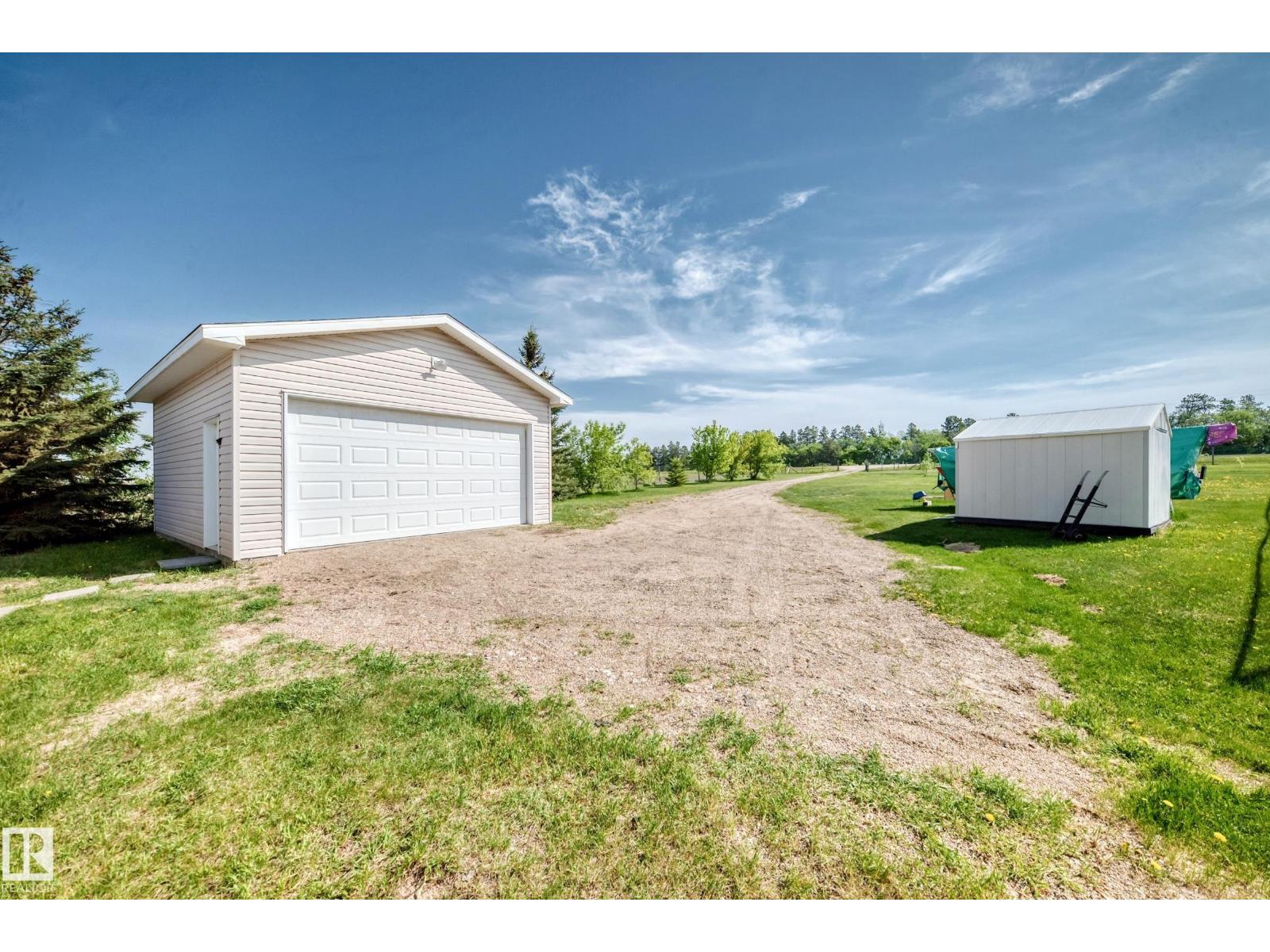 56118 RGE ROAD 240 - 39