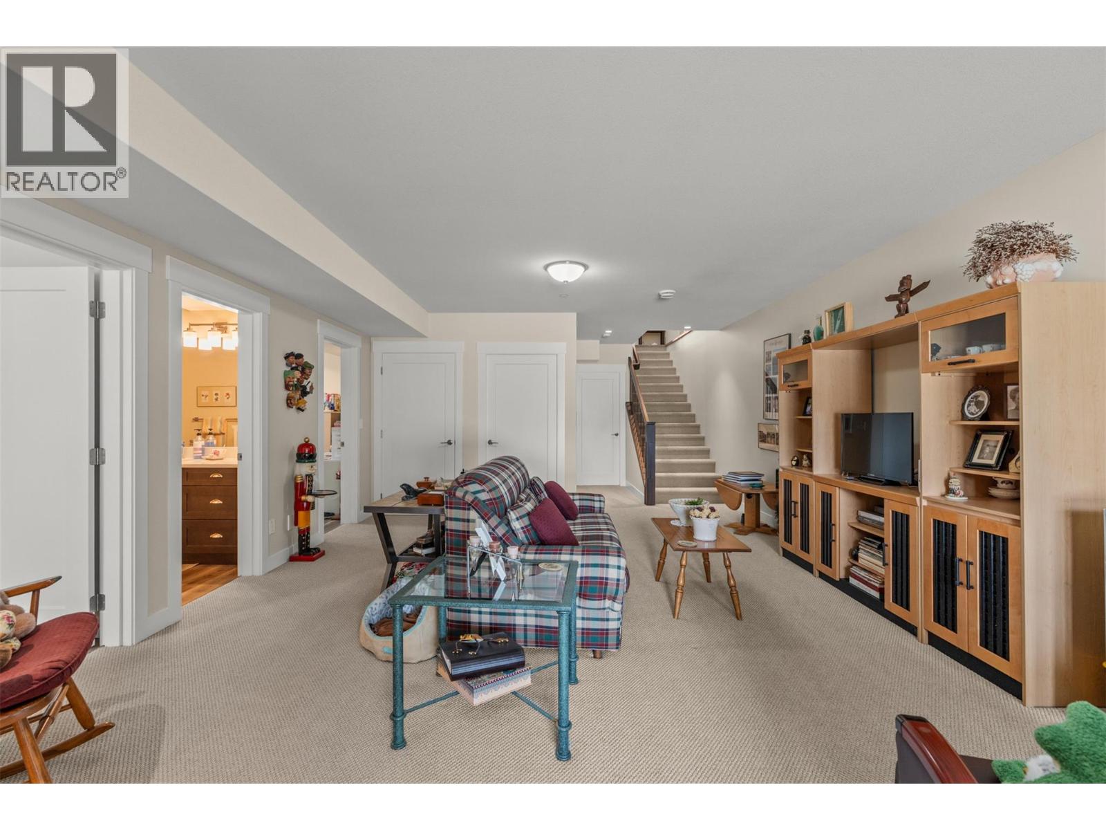 3270 Birban Avenue - 33