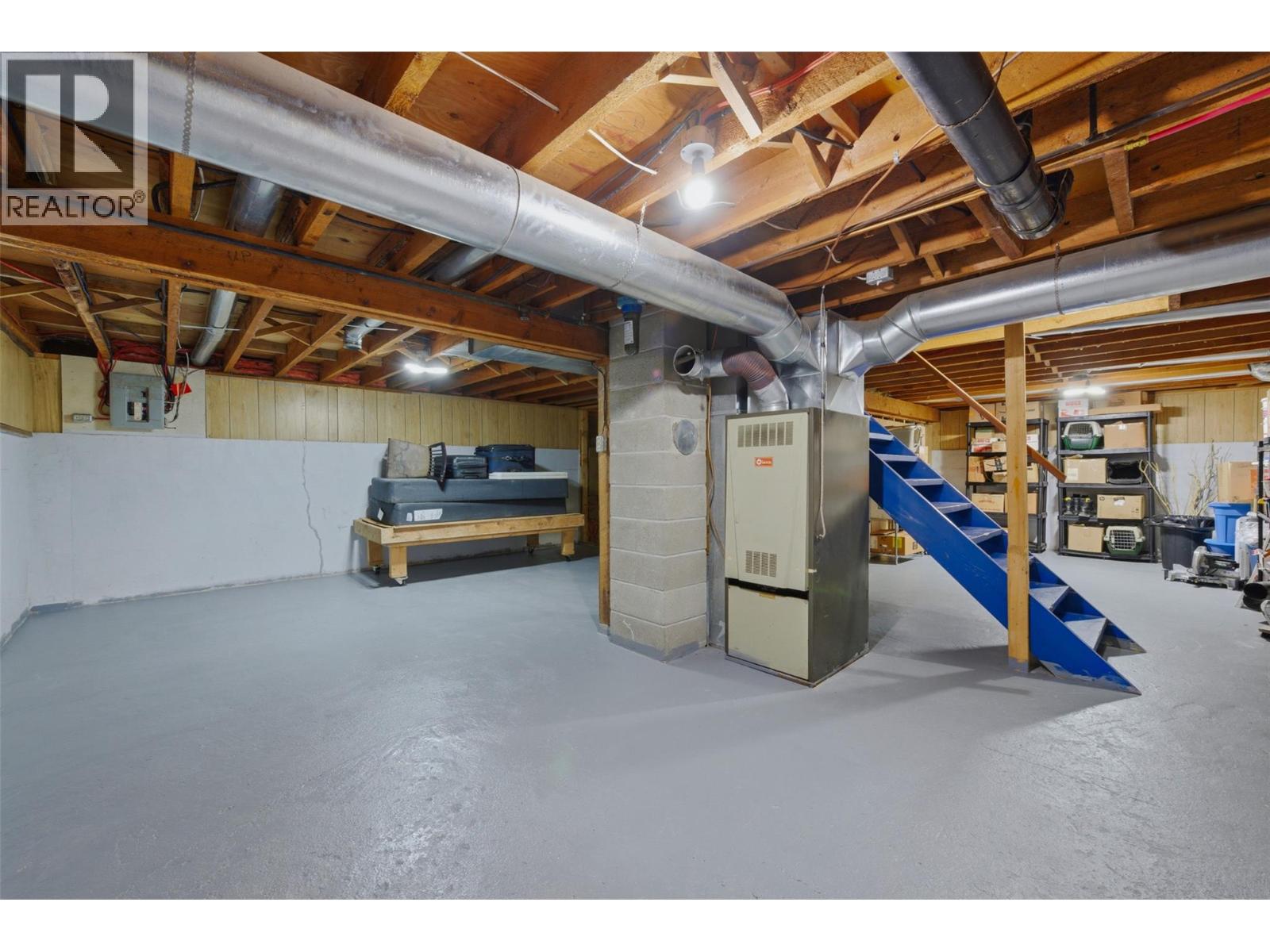 1394 6 Highway - 10