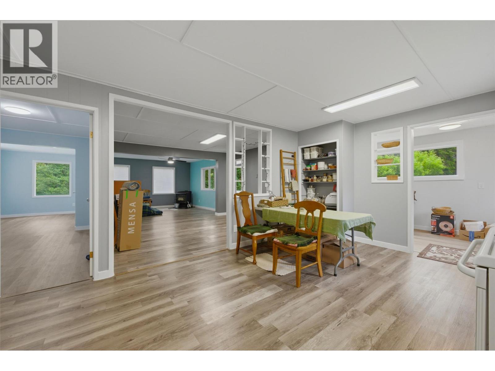 1394 6 Highway - 20