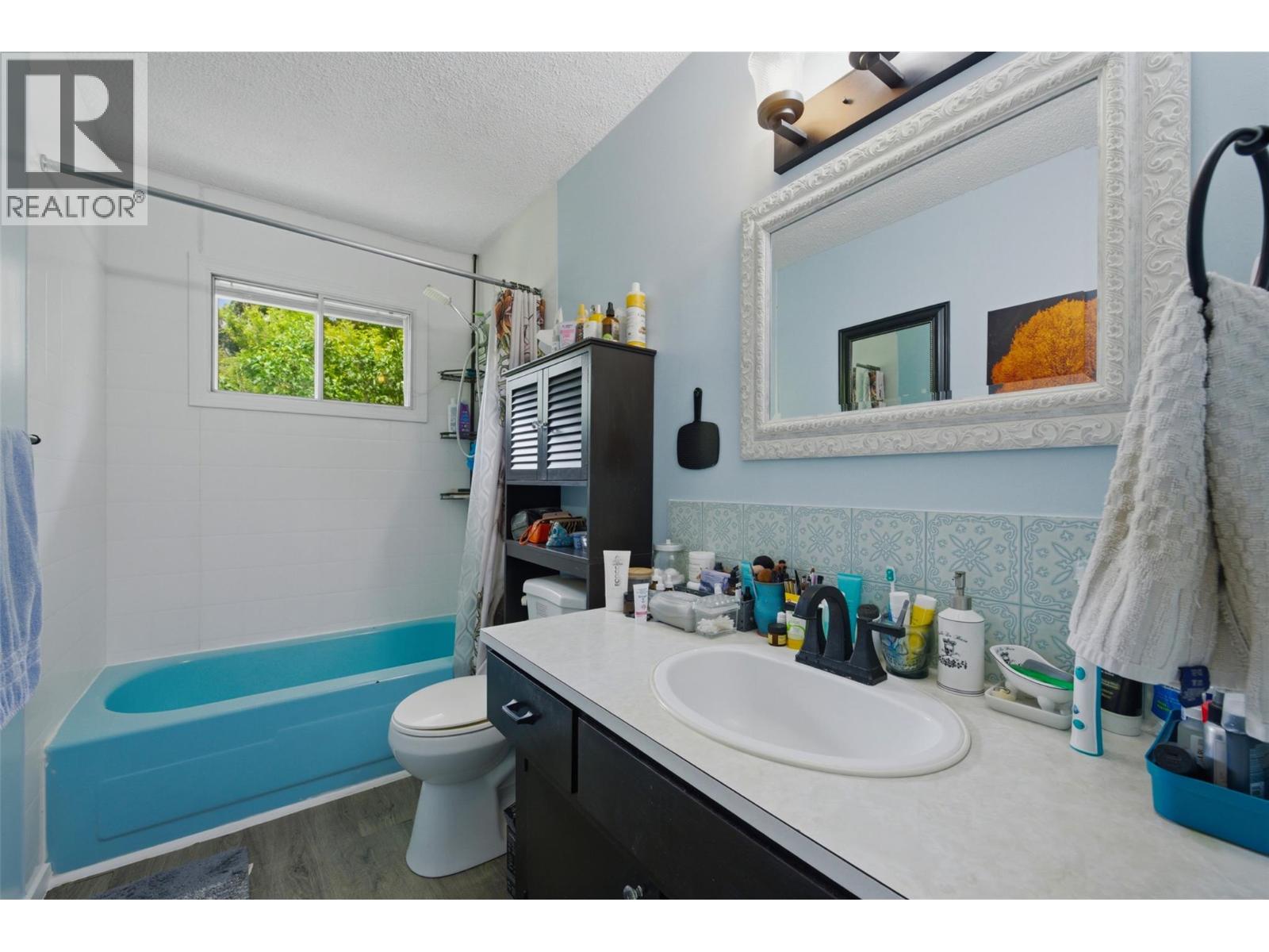 1394 6 Highway - 6