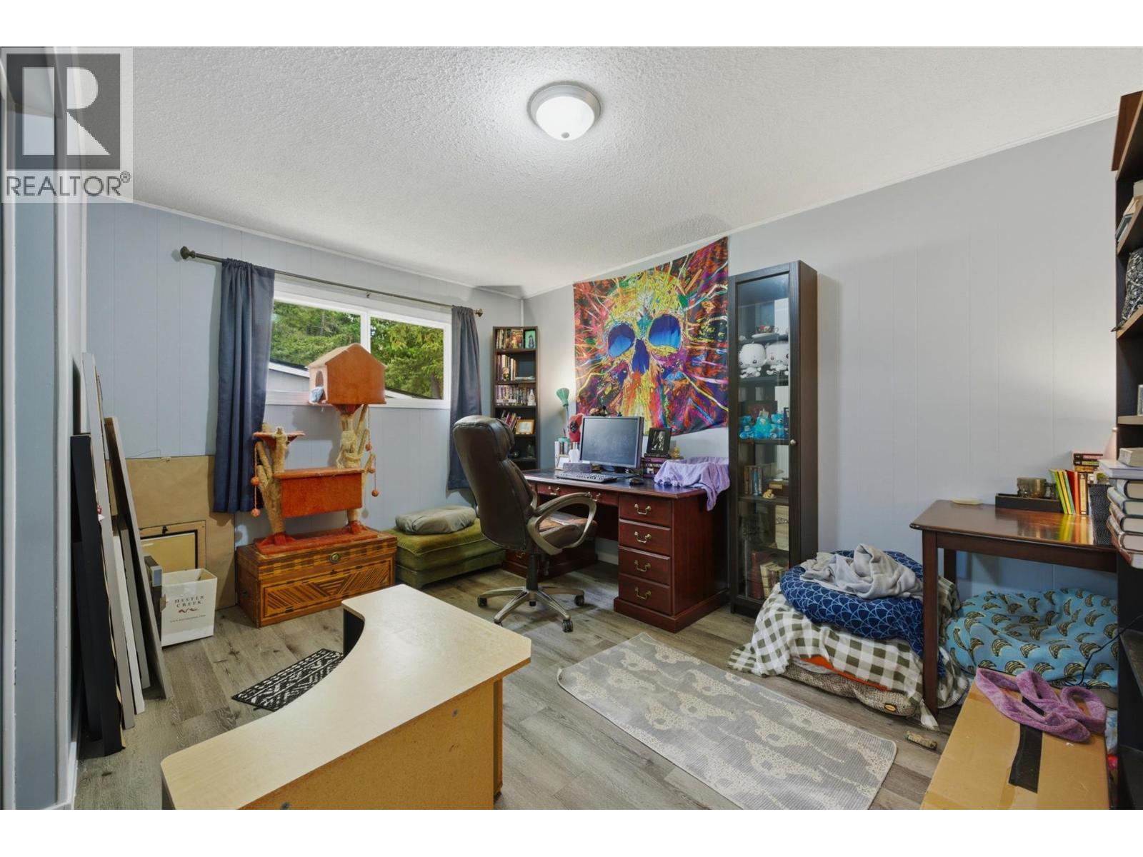 1394 6 Highway - 8