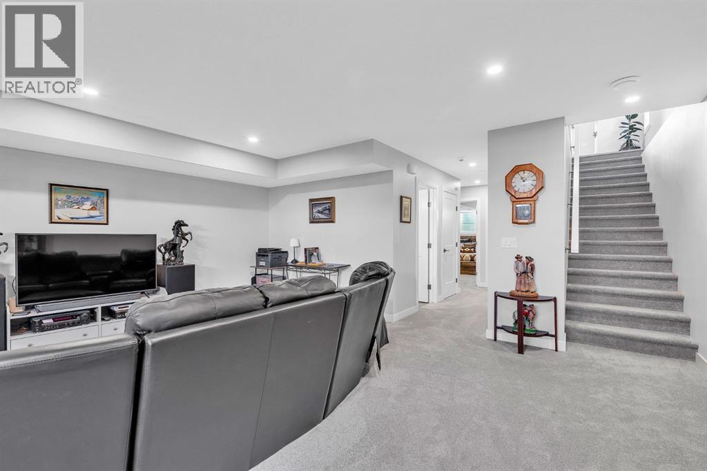 1098 Creekside Boulevard SW - 25