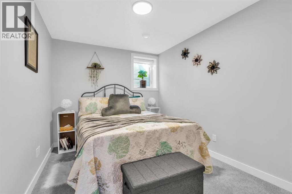 1098 Creekside Boulevard SW - 33