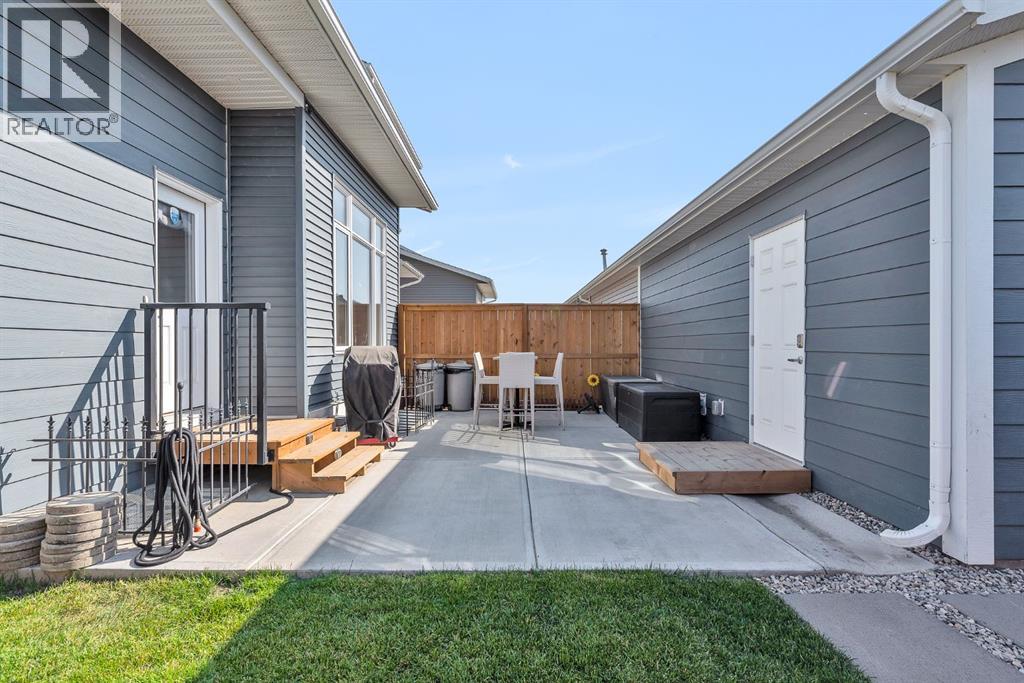 1098 Creekside Boulevard SW - 38