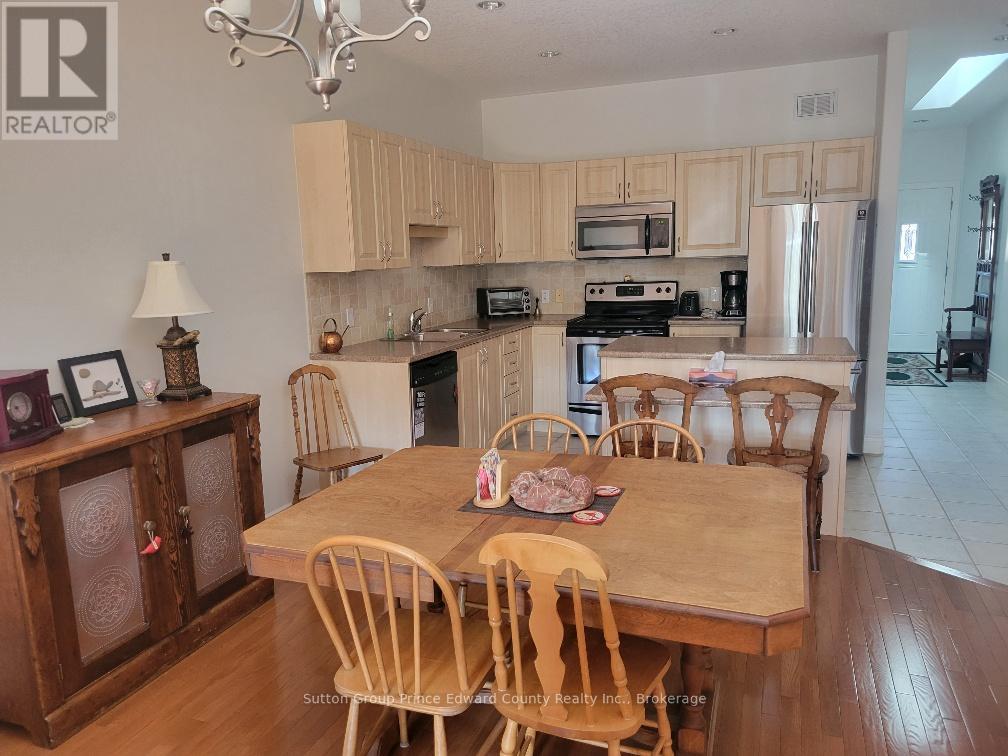 #5 16 LANE AVENUE - 13