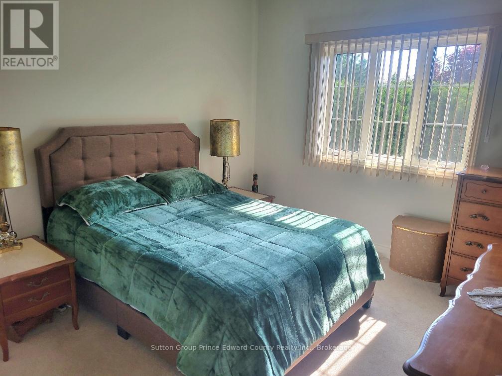 #5 16 LANE AVENUE - 17