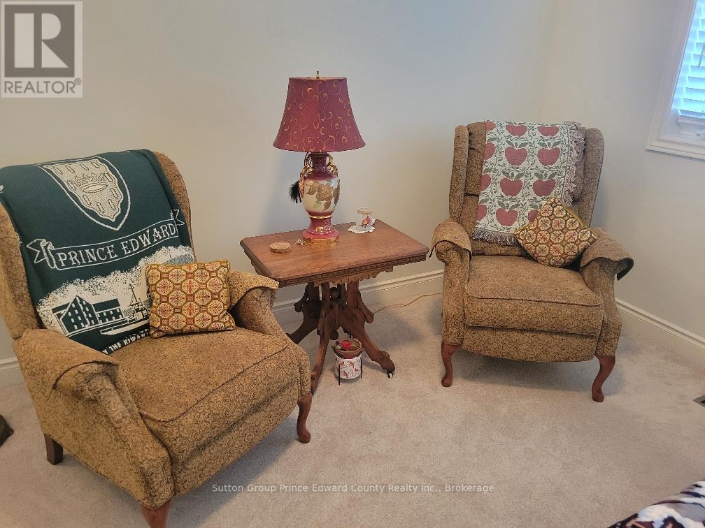 #5 16 LANE AVENUE - 22