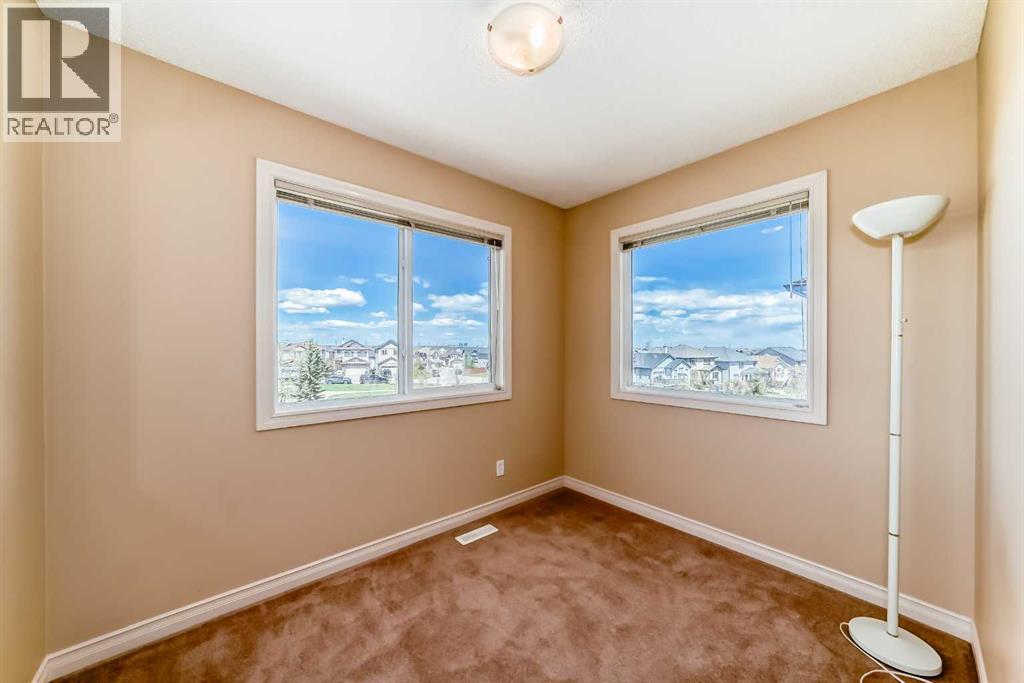 22 Everhollow Rise SW - 22