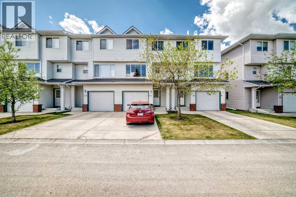 31 Harvest Oak Circle NE - Image 2