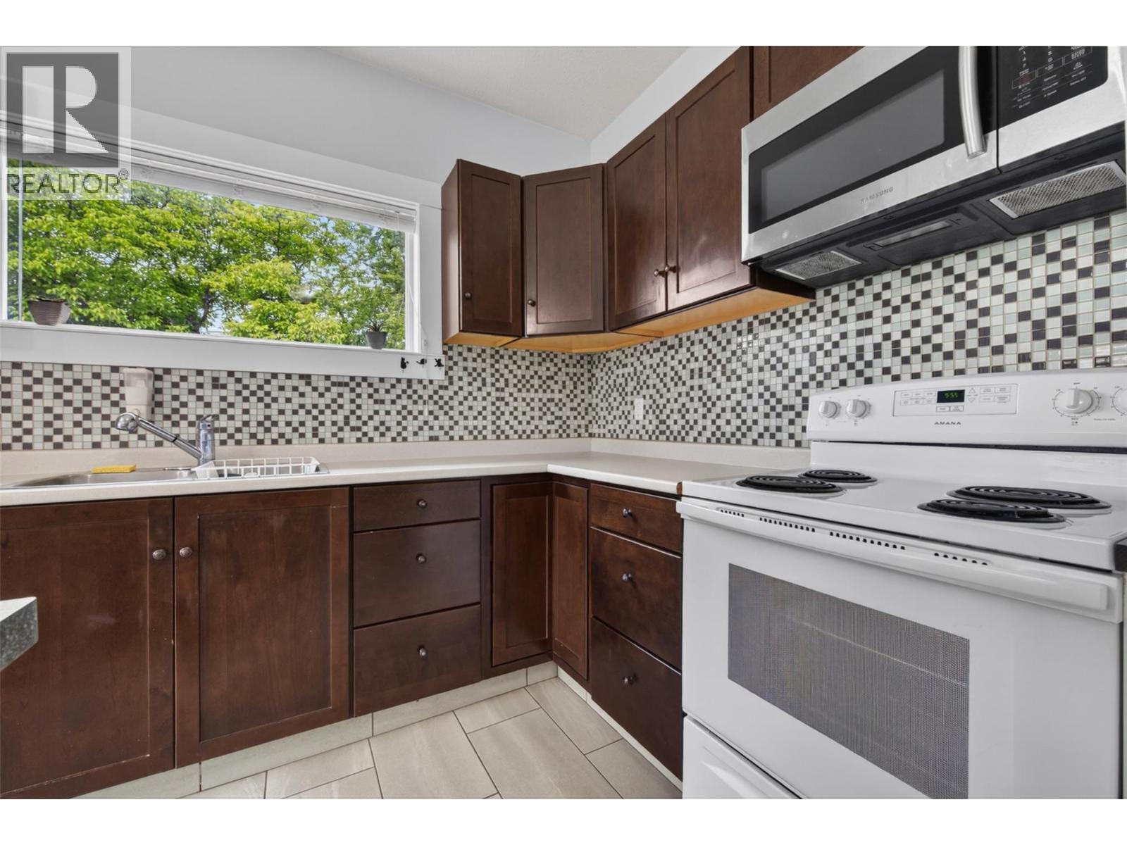 4106 34th Street - 22