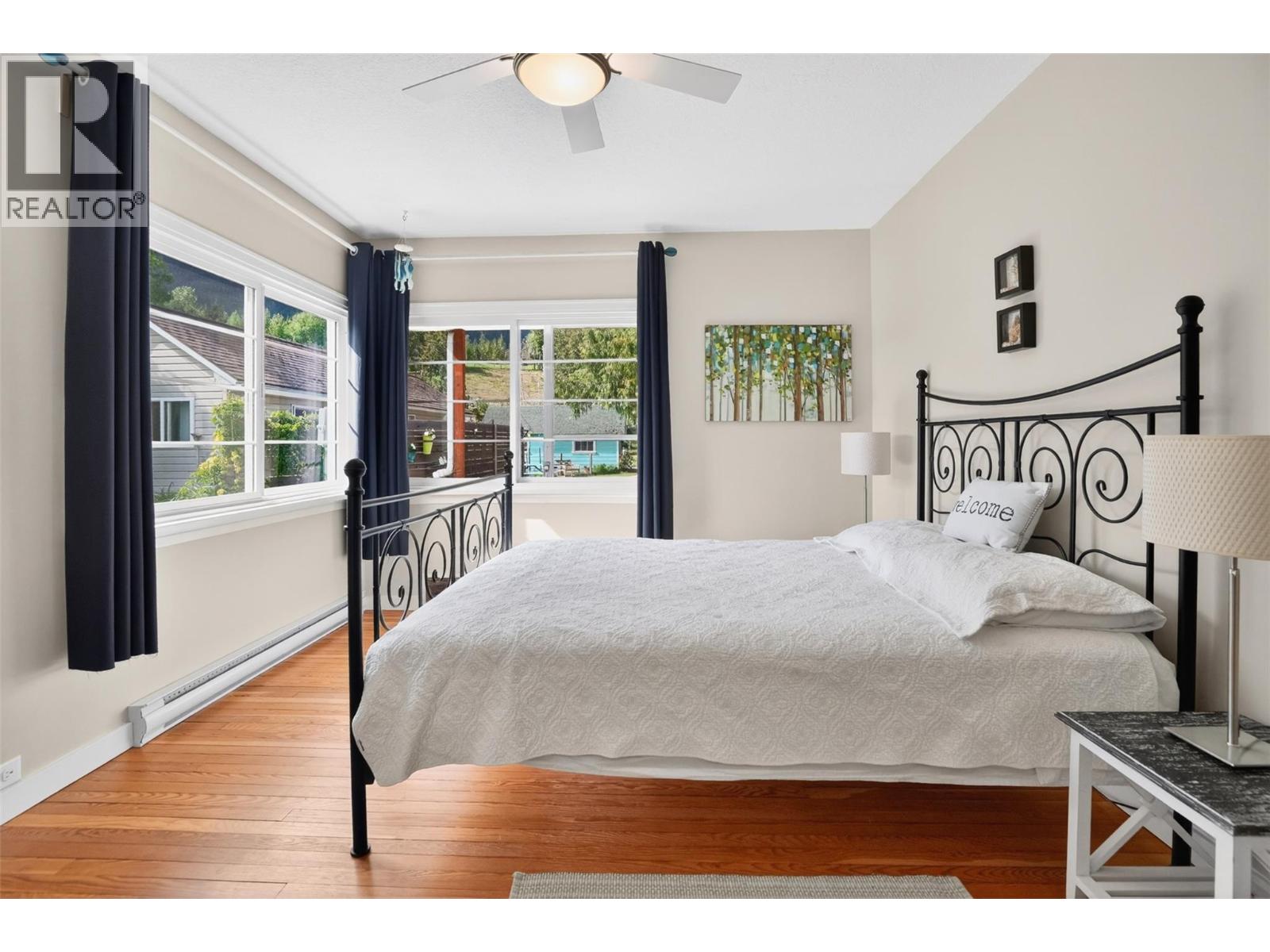 8110 & 8120 BUSK Road - 39
