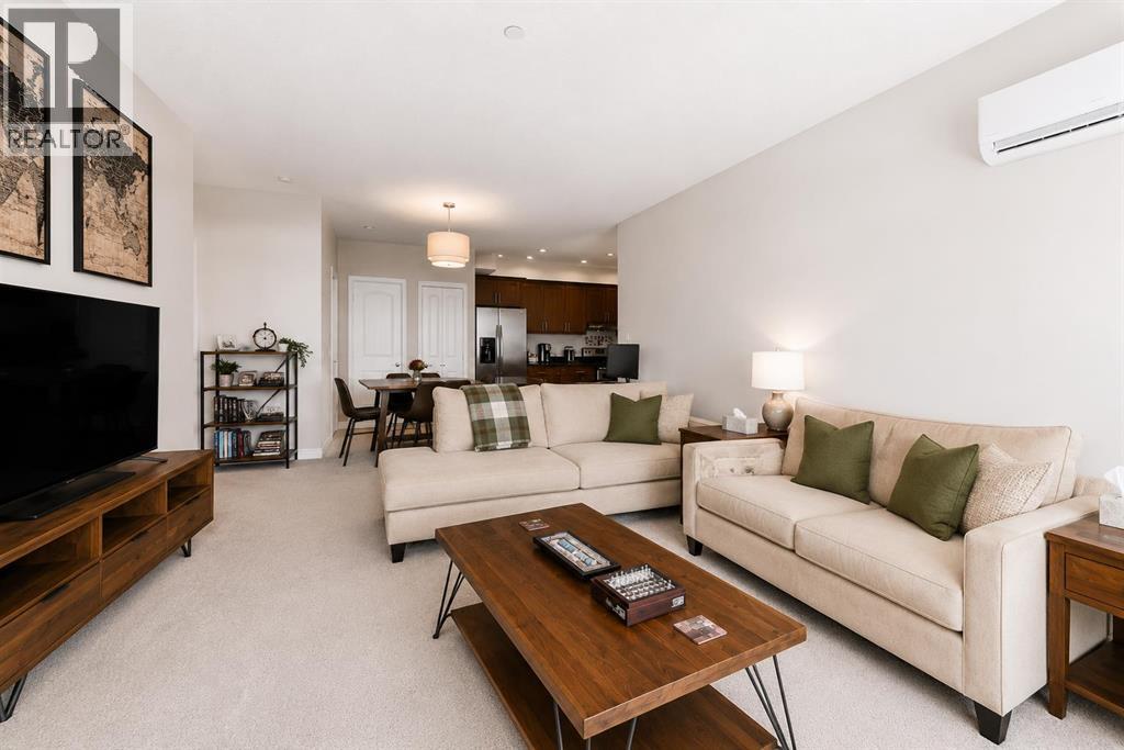 #210 1005A Westmount Drive - 19