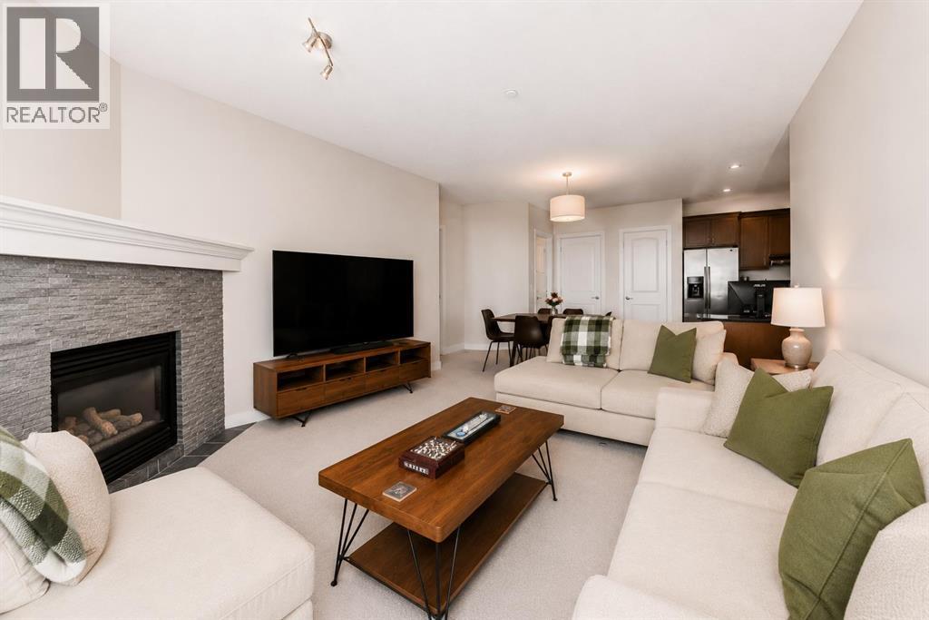 #210 1005A Westmount Drive - 20