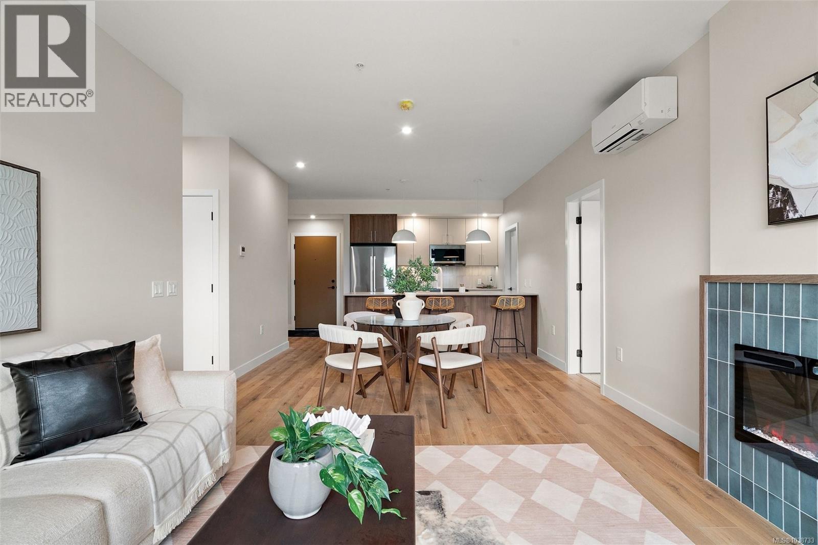 #213 2881 Leigh Rd - 10