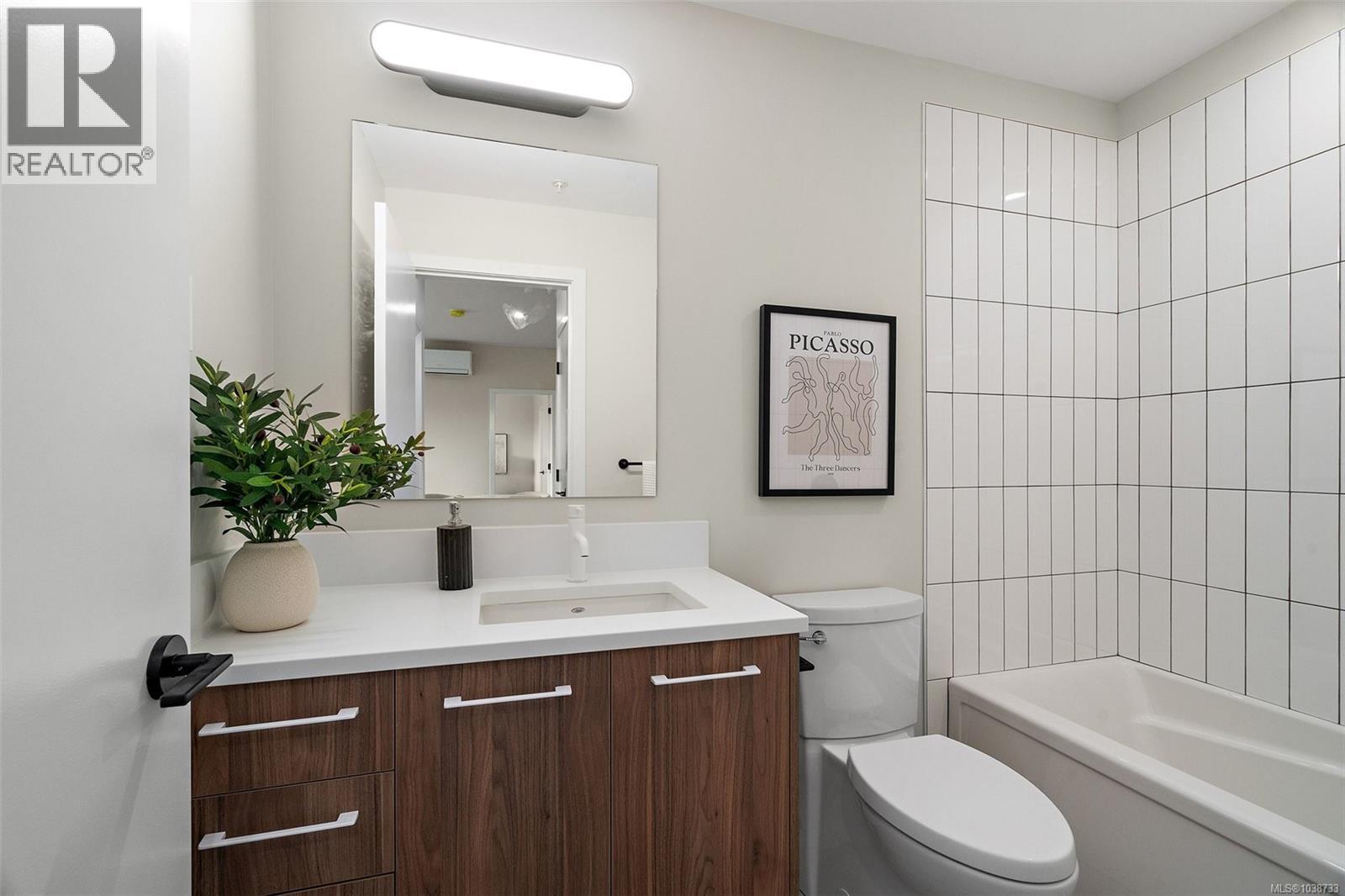 #213 2881 Leigh Rd - 14