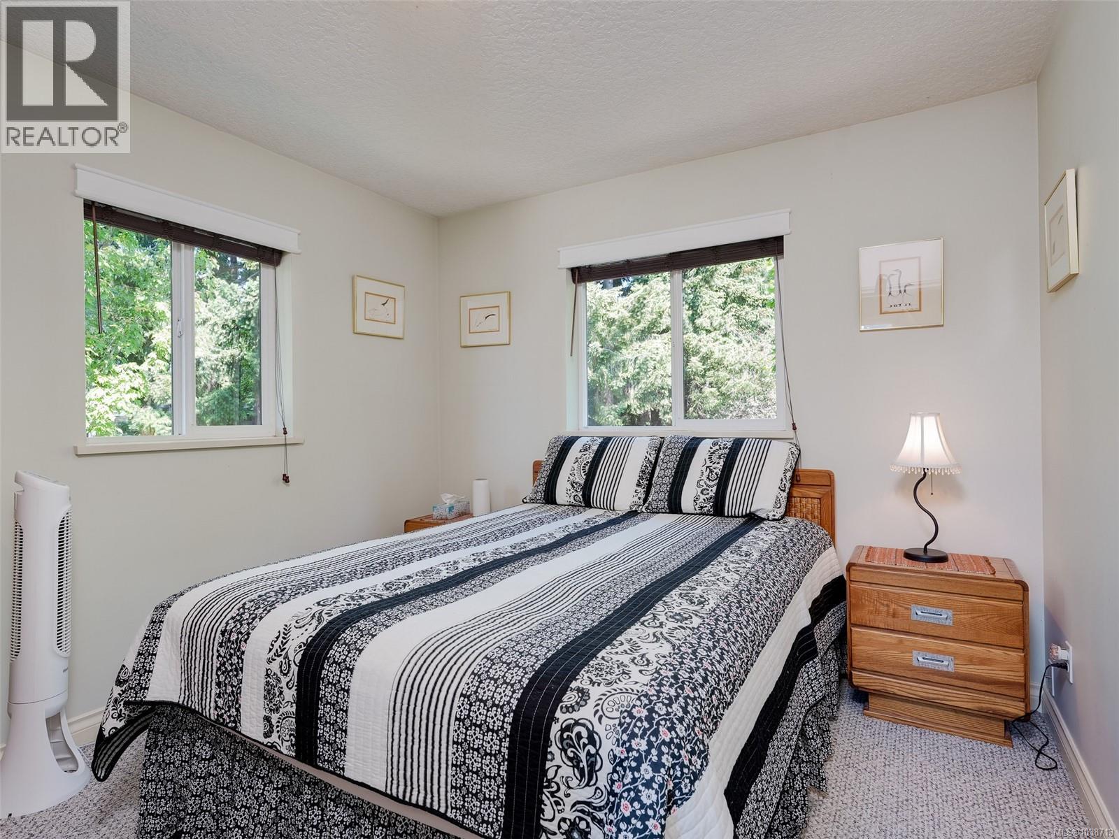 1218 Pembroke St - 16