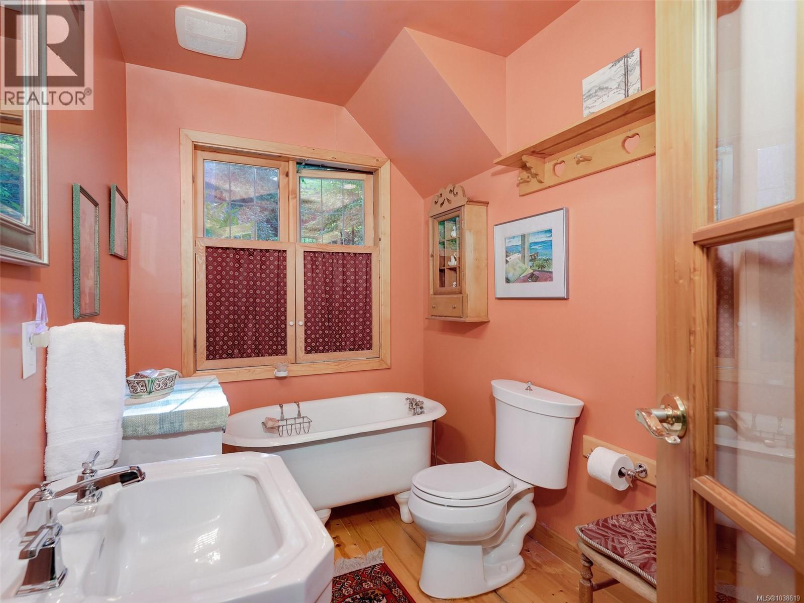 2980 Sooke River Rd - 19