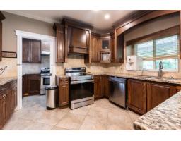 9766 160a Street, Surrey, BC V4N5M1 Photo 12