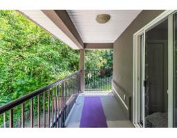 9766 160a Street, Surrey, BC V4N5M1 Photo 25