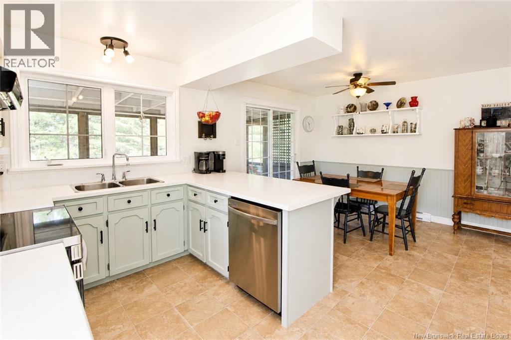 21 Hutchinson Lane - 8