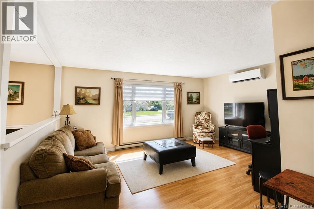 21 Hutchinson Lane - 5