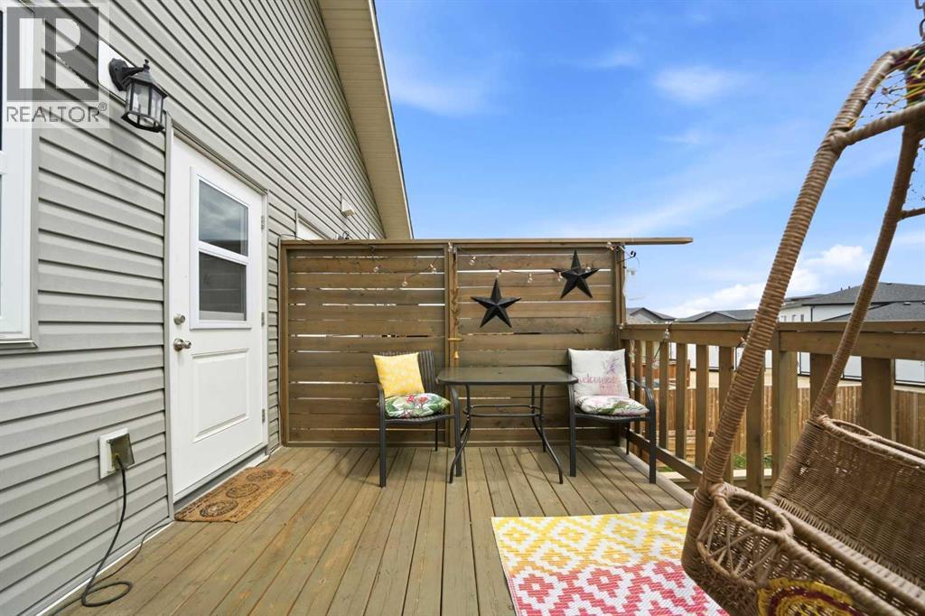 74 Ranchers Close — photo 32