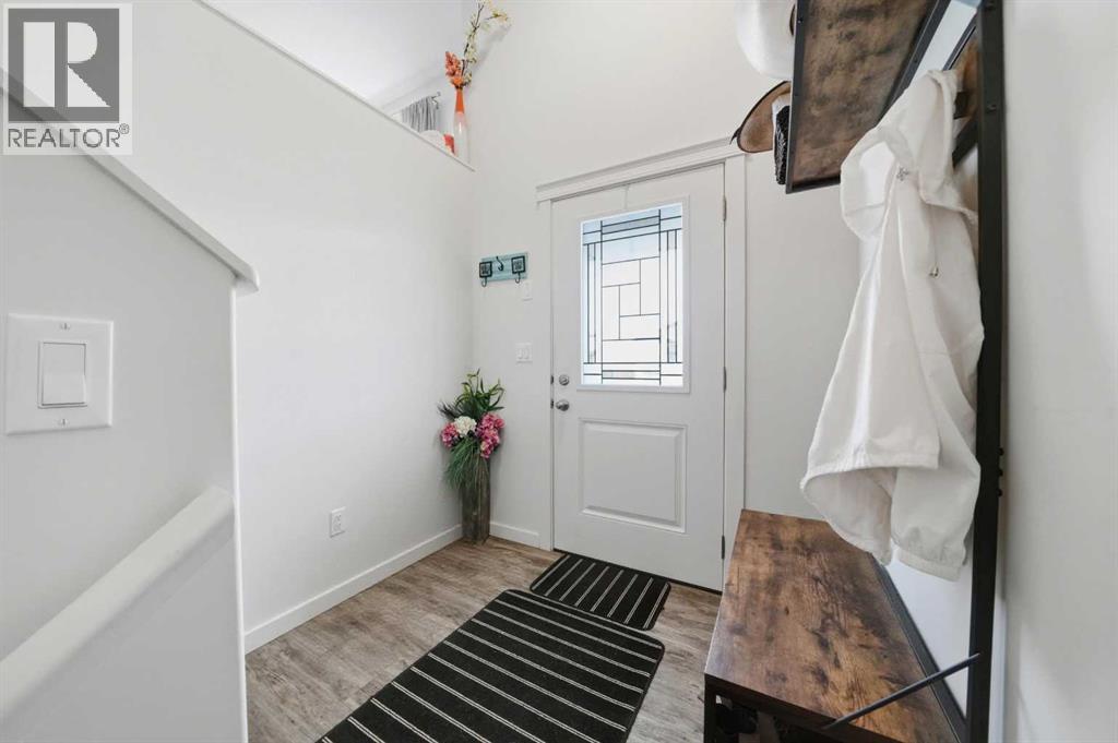 74 Ranchers Close - photo 4