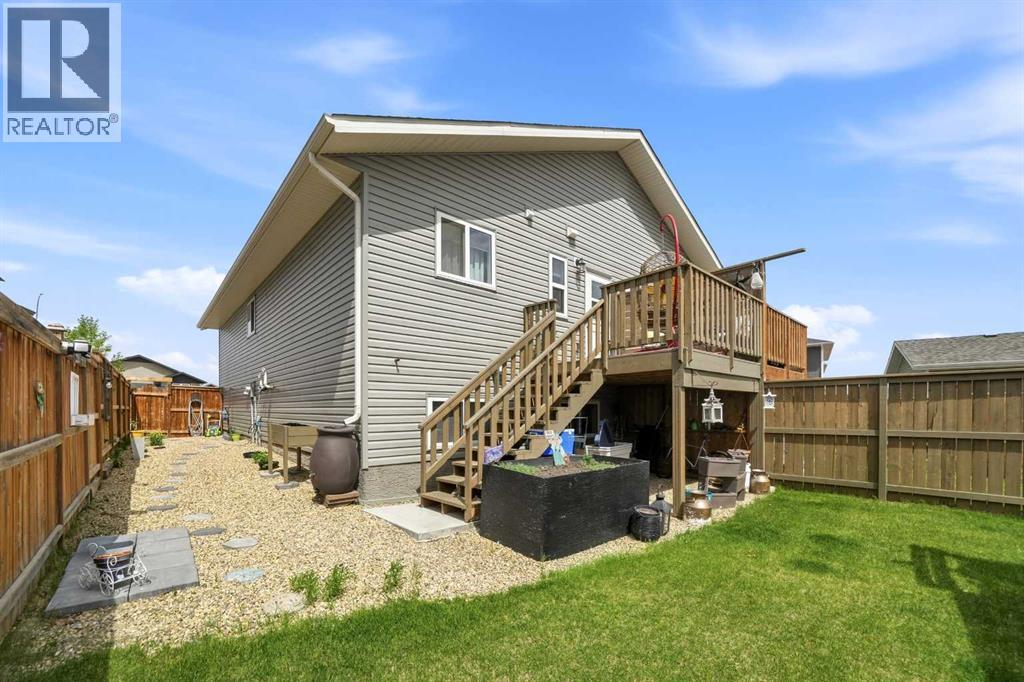 74 Ranchers Close — photo 35