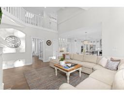 3733 Devonshire Drive, Surrey, BC V3Z0H8 Photo 16