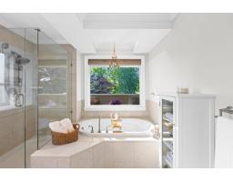 3733 Devonshire Drive, Surrey, BC V3Z0H8 Photo 27