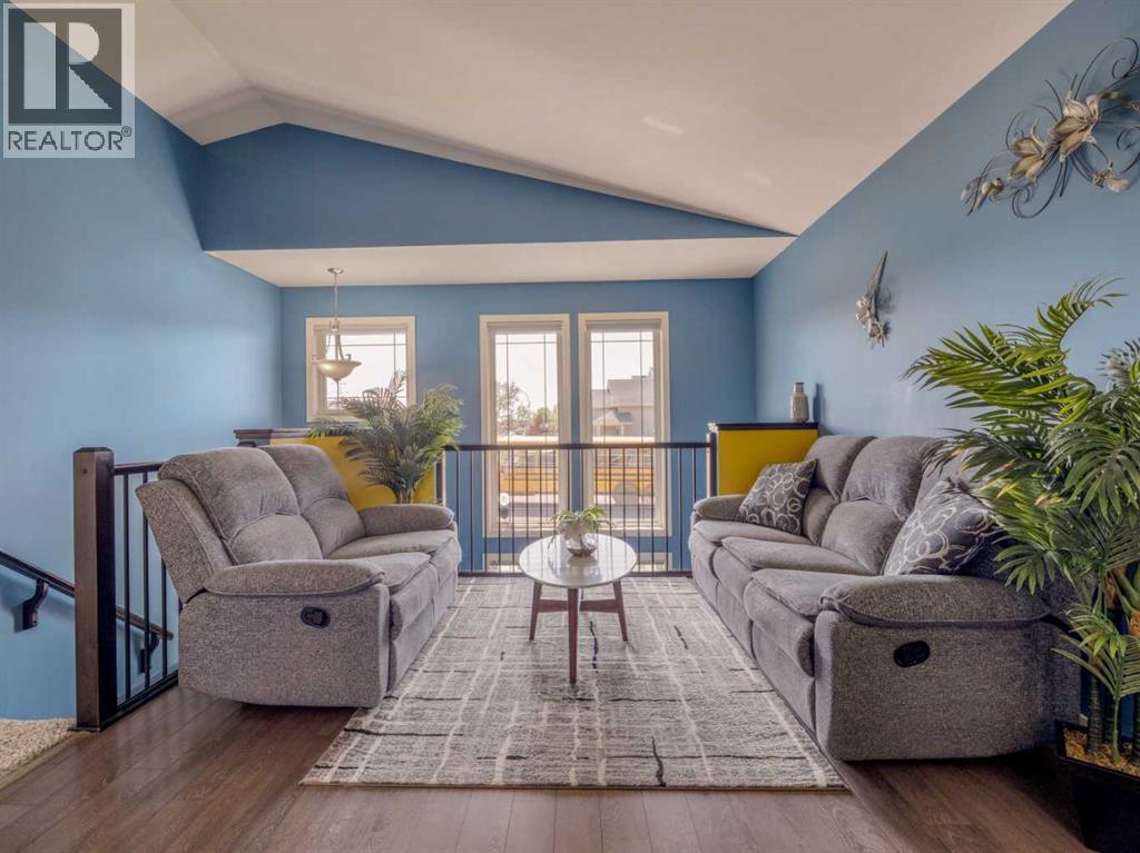 889 Jessie McLeay Road N - 8