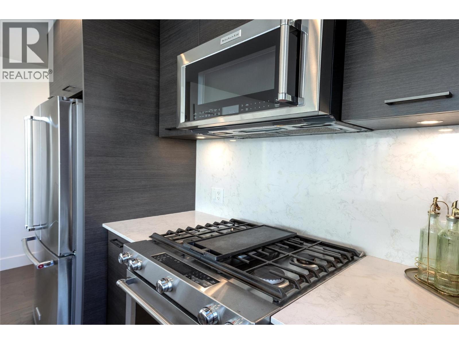 602 1191 Sunset Drive, Kelowna