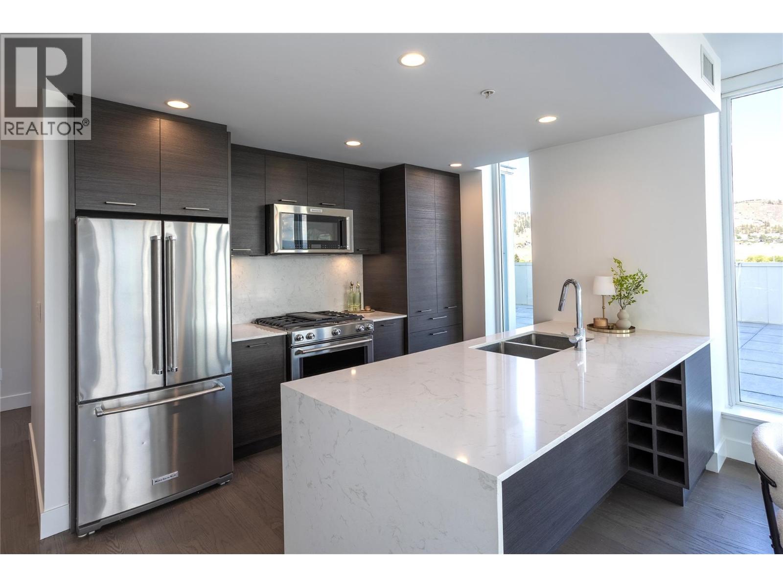 602 1191 Sunset Drive, Kelowna