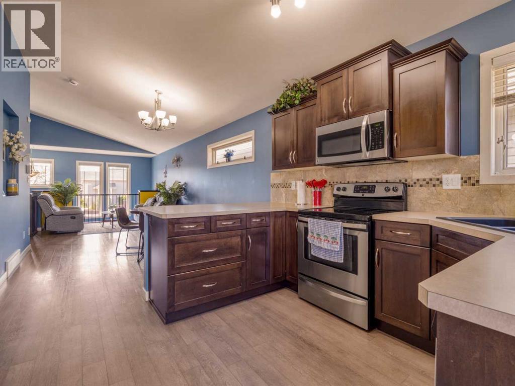 889 Jessie McLeay Road N - 17