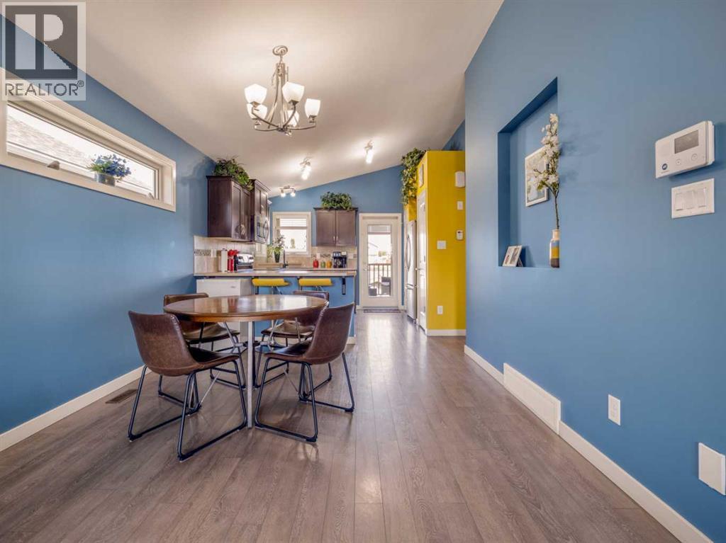 889 Jessie McLeay Road N - 11