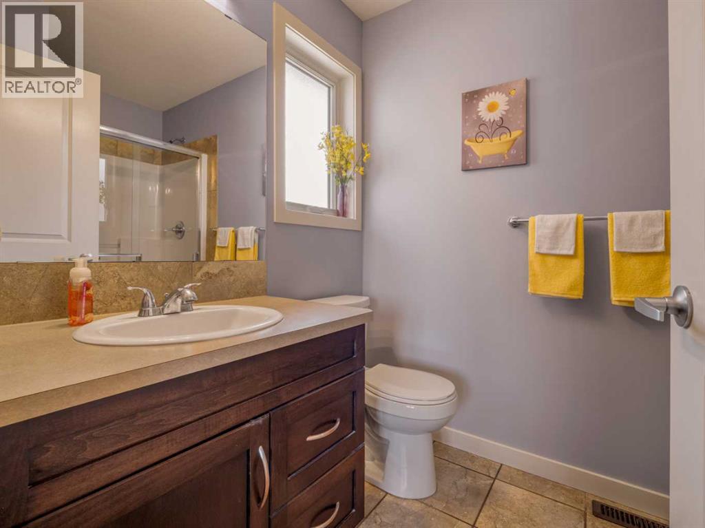 889 Jessie McLeay Road N - 26
