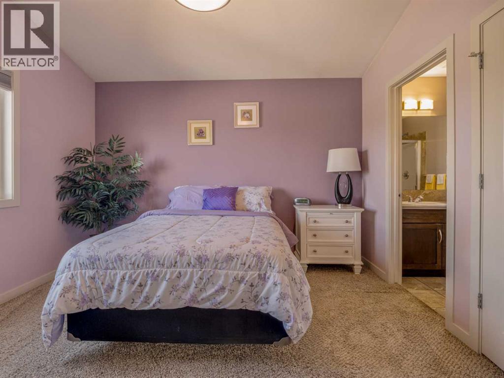 889 Jessie McLeay Road N - 23