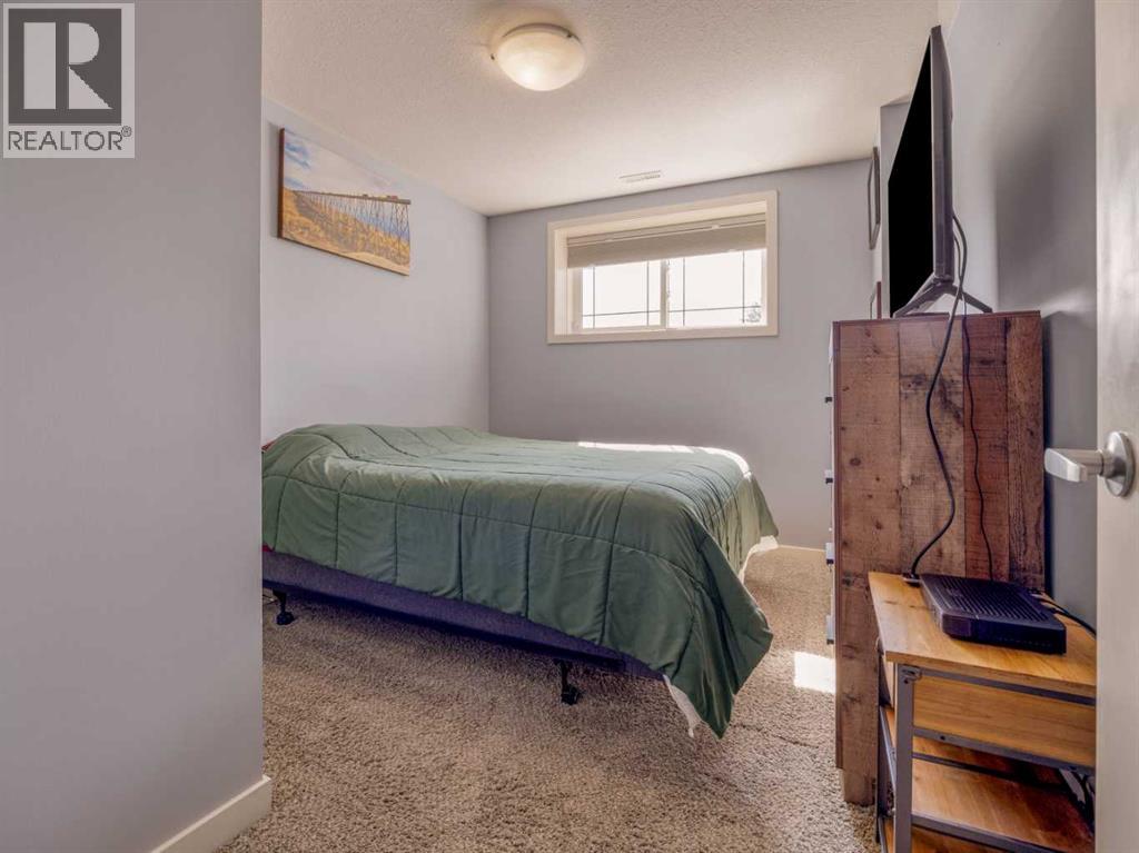 889 Jessie McLeay Road N - 41