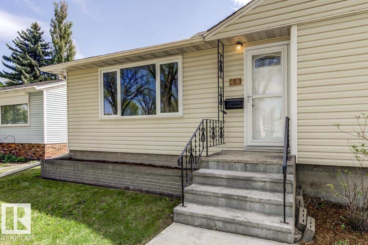 8511 64 AV NW - Image 2