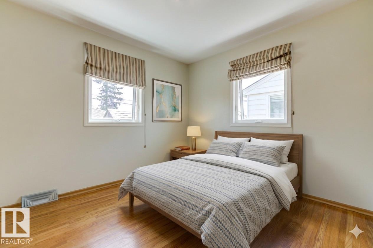 8511 64 AV NW - 22