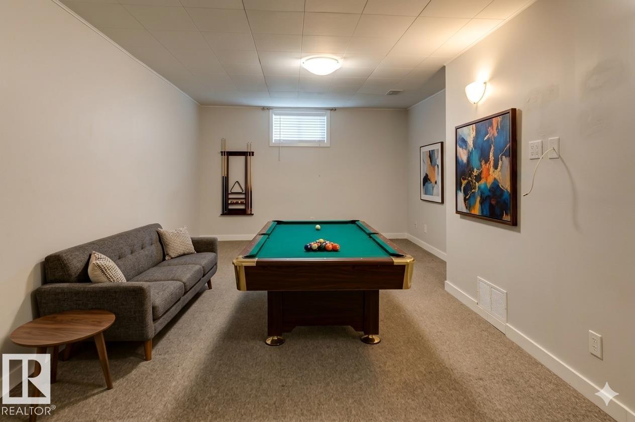 8511 64 AV NW - 27