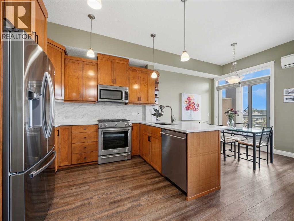 #7407 14 Hemlock Crescent SW - Image 2