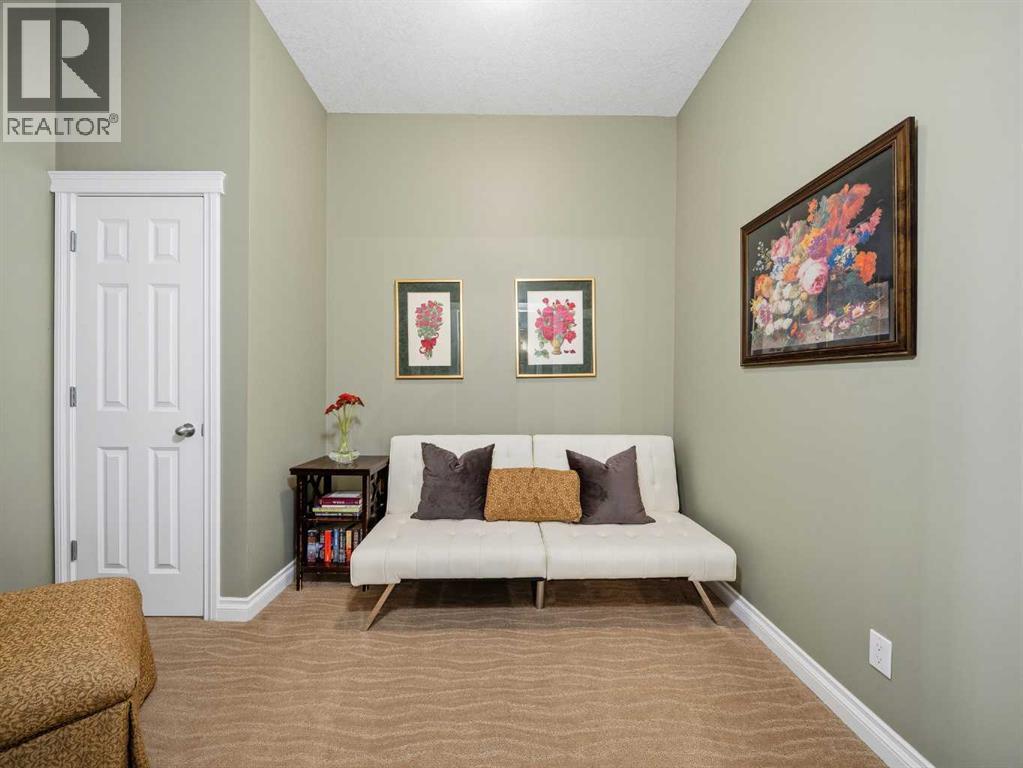 #7407 14 Hemlock Crescent SW - 22