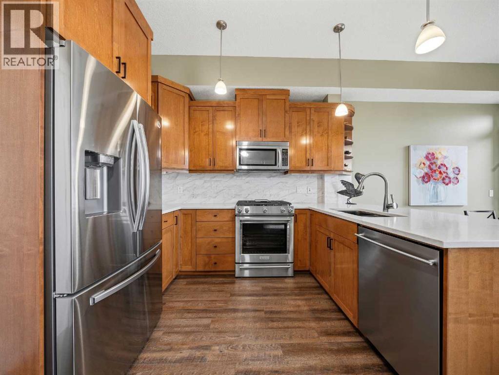 #7407 14 Hemlock Crescent SW - Image 3
