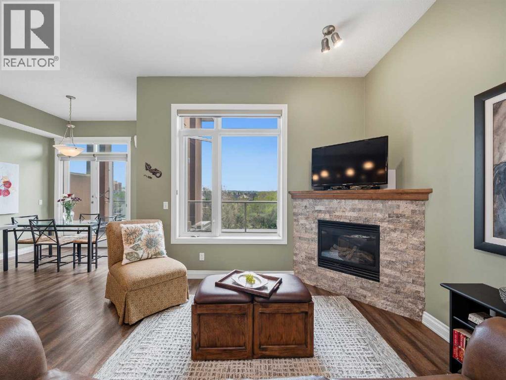 #7407 14 Hemlock Crescent SW - 12